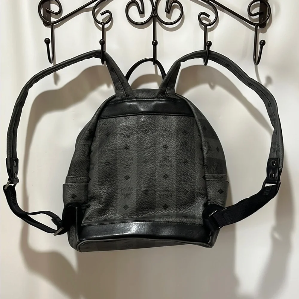 MCM Women's Gray Visetos Leather Stark Backpack COA included
